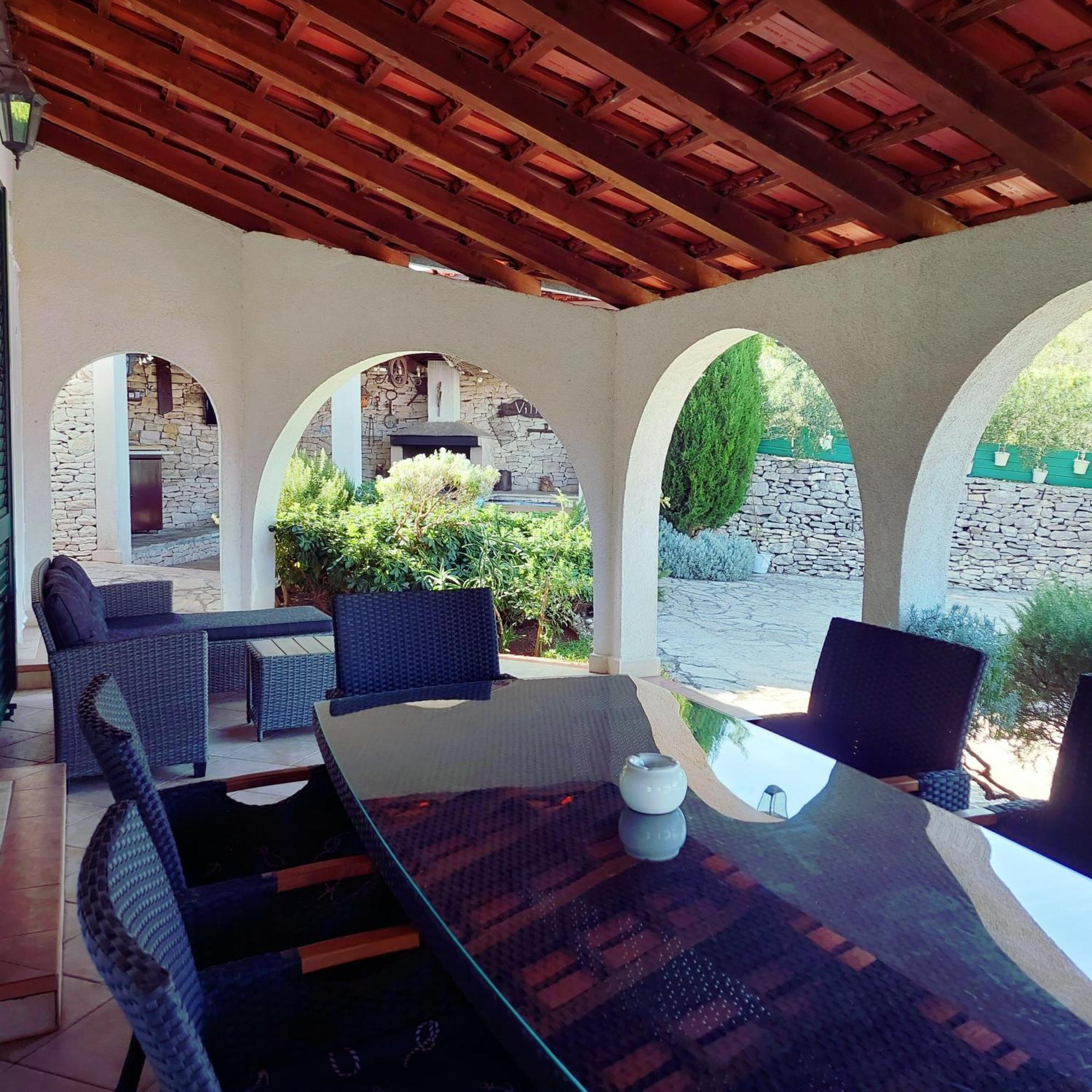 Charming Villa Nika With The Pool Supetar Εξωτερικό φωτογραφία